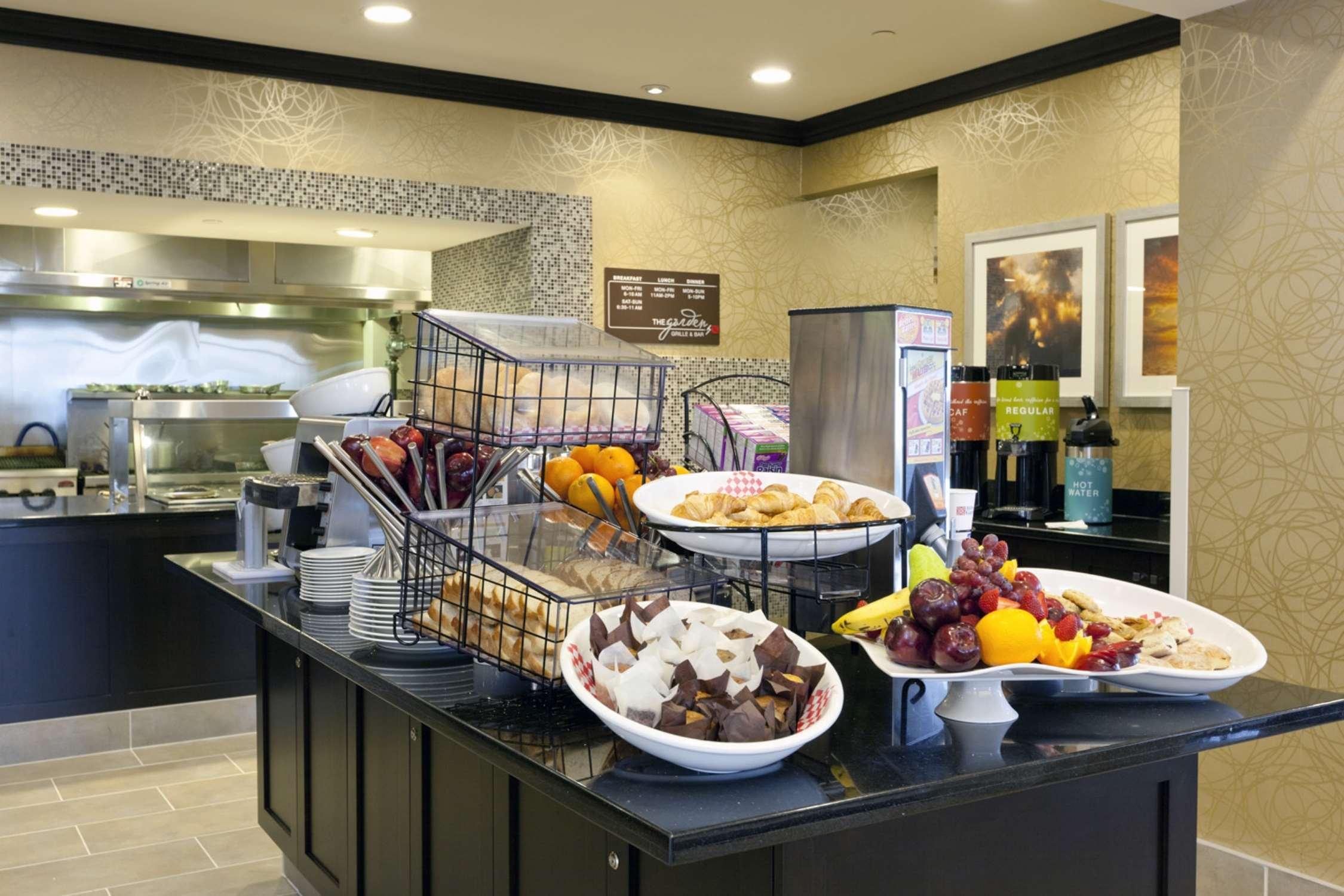 ฮิลตัน การ์เดน อินน์ โทรอนโต แบรมป์ตัน แบรมพ์ตัน ร้านอาหาร รูปภาพ